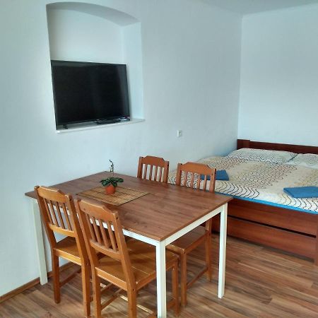 Apartments U Cara Чешка Будьовица Екстериор снимка
